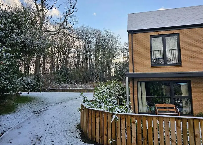 Our House @ Little France Villa Edinburgh